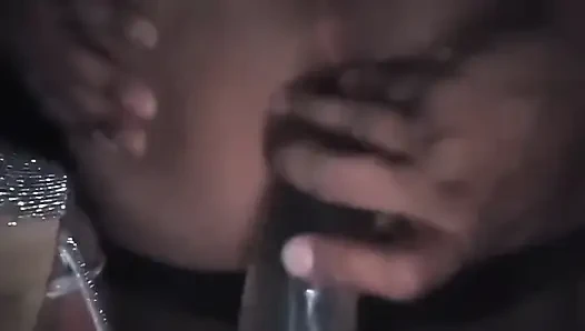 Kocaman dildo beni zorlamaya zorladı