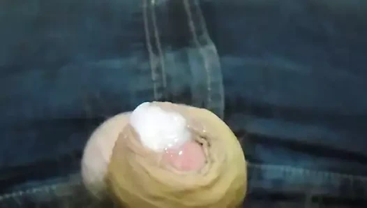 Çirkin yarağım boşalıyor