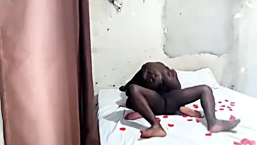 Dayanamayana ve orgazm olana kadar beni becerdi