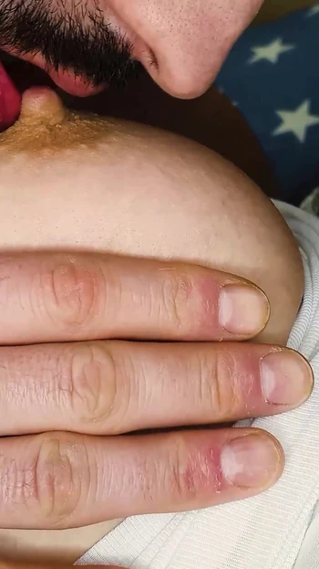 Волнующий момент из "У меня никогда не было оргазма сосков, как это - Неограниченный оргазм"