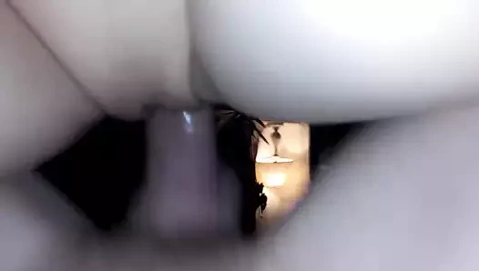 Küçük Rus sürtük gets ona kedi