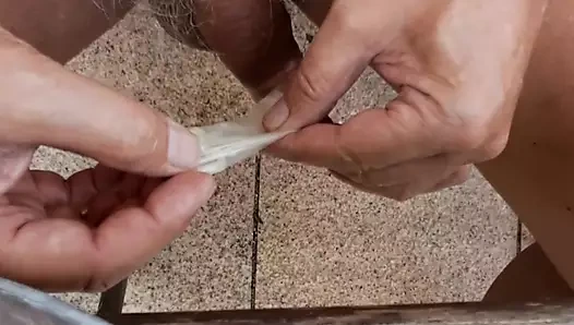 Yabancı spermle prezervatif bulundu