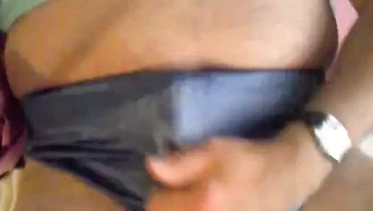 mastürbasyon içinde mavi saten külot