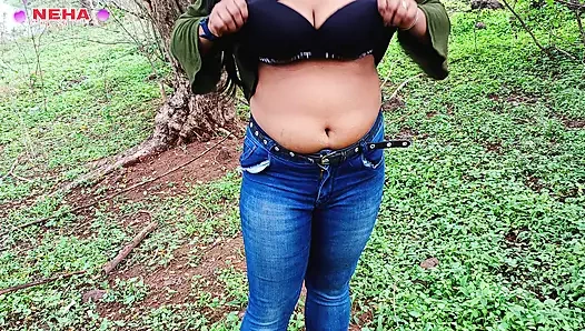 Мы попробовали анальный секс на публике в первый раз