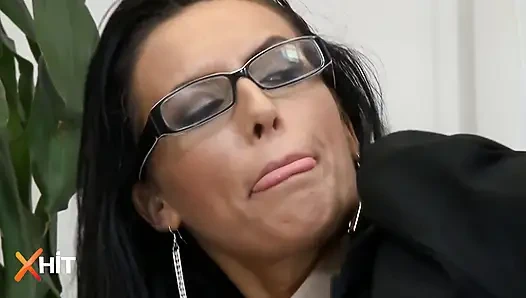 Melanie Gold ve arkadaşlarıyla domaltmalı anlar