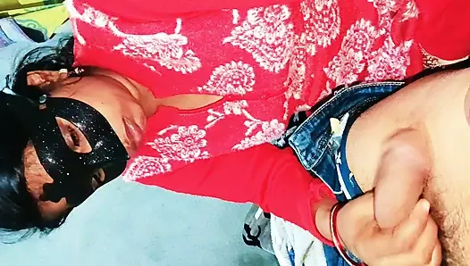 Hintli kadın ağzına boşalma mükemmel sakso durmadan büyük siyah yarak emiyor en iyi oral seks yüzü sikiş videosu Hintli neha bha