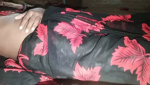 18 yaşındaki desi kız hintli köylü seks yapıyor