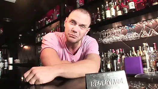 Canavar yaraklı adam ve genç sürtük erkek delisi!!