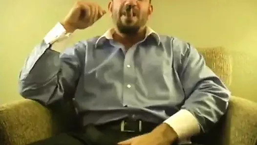 Sıcak muscle iri parça sigara puro ve kriko