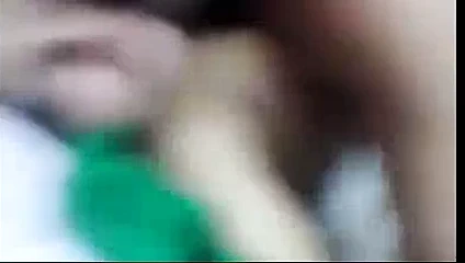 Bhabhi aur toplum guard ke sikme ka Hint hindi porno