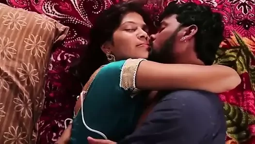Pati Ke Jane Ke Bad Sexy Bhabhi Ne Padoshi Se Chudai Karbayi