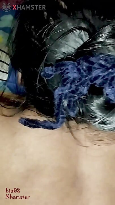 Çok sevimli tatlım, yarağını ağzına almak çok tatlı.