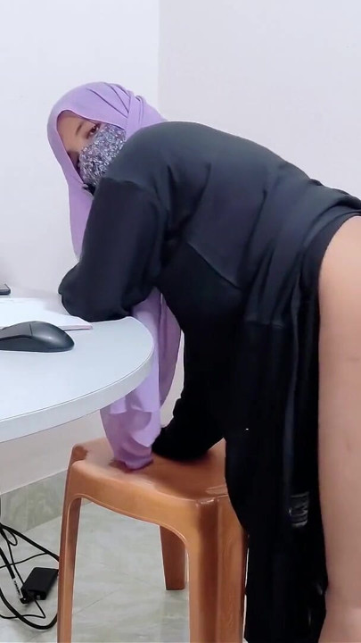 Hijabi Hot bank manager fuck by desi village Farmer Desi chudai xxx | Clip 3
