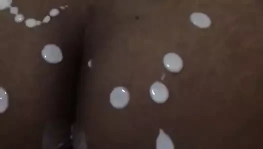 Nri desi evli kadın göt masajına hazır