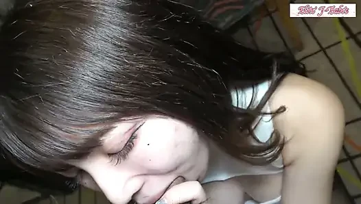 Ateşli Allure sevimli cazibeyle tanışıyor ve oyuncu tutkusu ortaya çıkaran şaşırtıcı bir boşluk