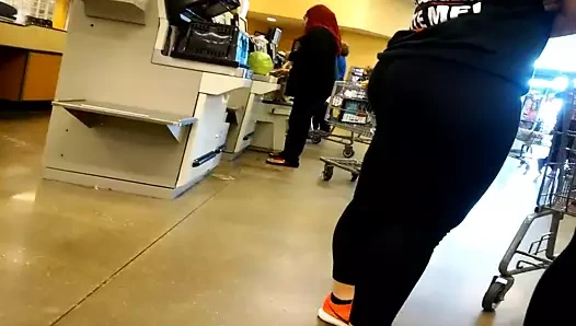 Basit yoga pantolonu ve gömleği