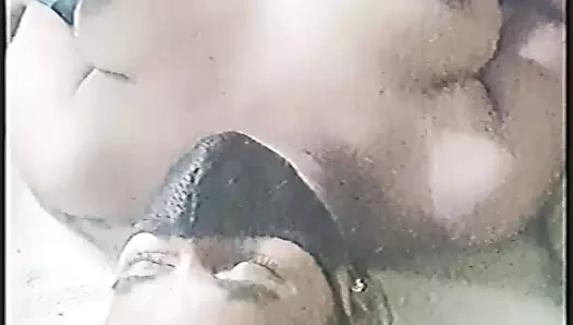 Telugu evli kadın emiyor ve sikişiyor