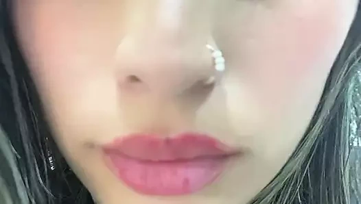 Tiffanysurez_ videosu