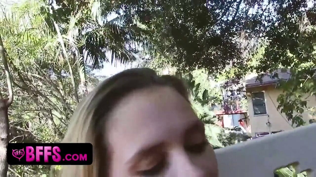 Alexa zarafet gets lezbiyen gangbanged tarafından dik kızlar at kamp