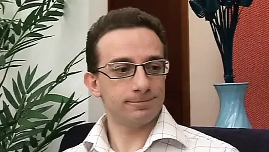 Büyük memeli sarışın sadece götten seviyor