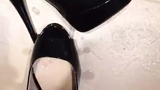 Ayakkabı boşalması