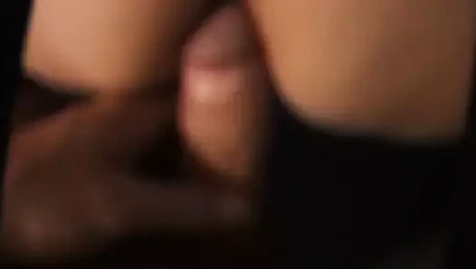 karımın kıçını sikişmek