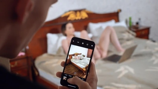 Sis.porn. kızın tecrübesi yok ama stepbr ile ilgilenmesi gerekiyor