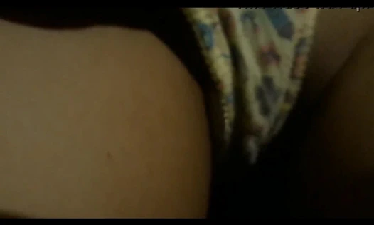 Kız arkadaşımın güzel bir vücudu var, bu yakışıklıyı sikmek istiyorum!