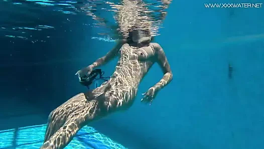 seksi mary kalisy sualtı erotik