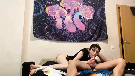 18 yaşında bir sürtük ile kaba yüz lanet