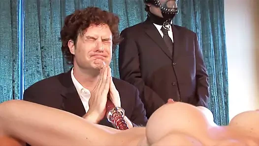 Gabriela Rossi ile üçlü seks bir sürtük amcığını alıyor ve