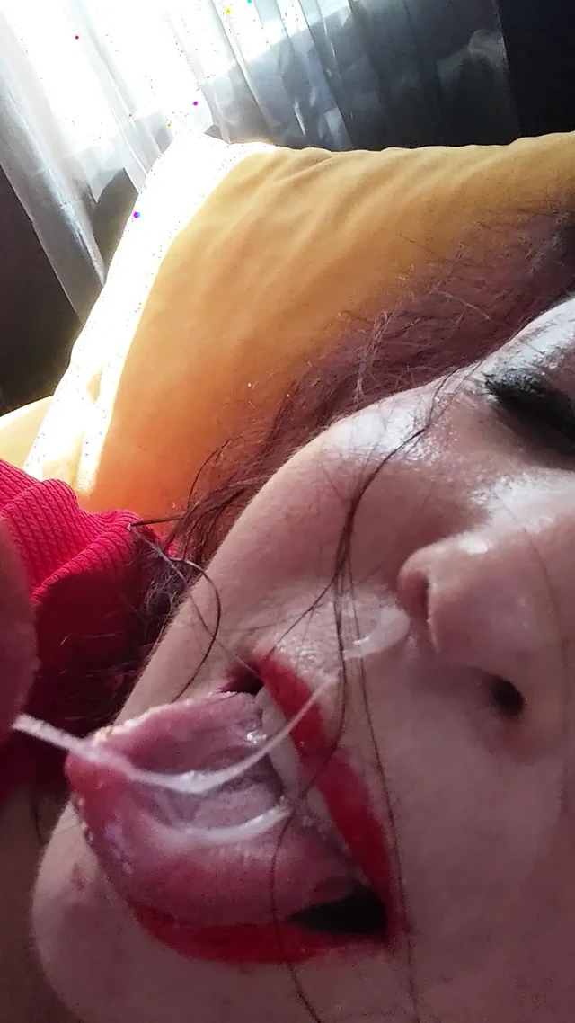 Sabahın erken saatlerinde sikini tadını çıkar... Bütün dölünü bana ver!