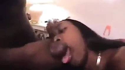 Hershey sakso çekiyor