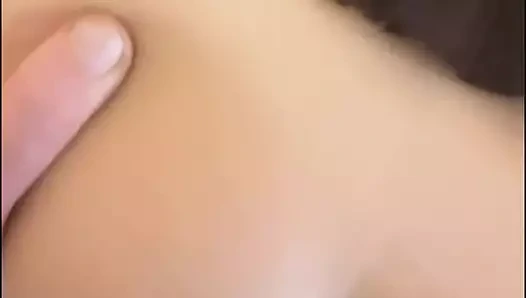 Bir zamanlar, orta yaşlı seksi kadın her zaman kovboy kız olmak isteyen bir kadın vardı. O şehirde büyüdü, ama o vardı