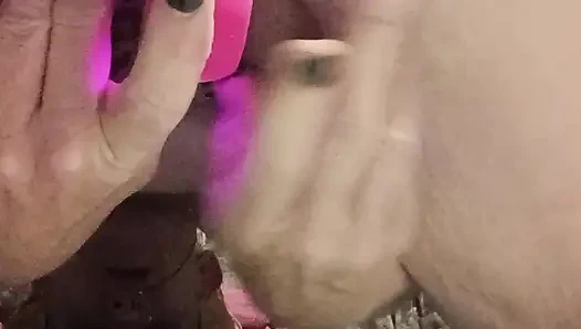 Tangayla mastürbasyon yapıyor