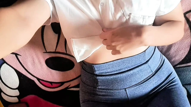 Curious Anal Test for the First Time and Screams with Pleasure"