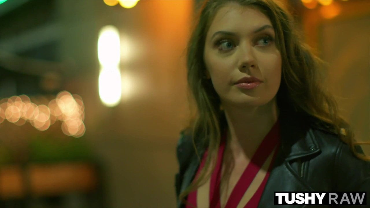 Tushyraw elena koshka'nın şimdiye kadarki en derin anal penetrasyonu