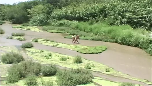 Arabada biseksüel seks! (tam film - hd versiyonu)