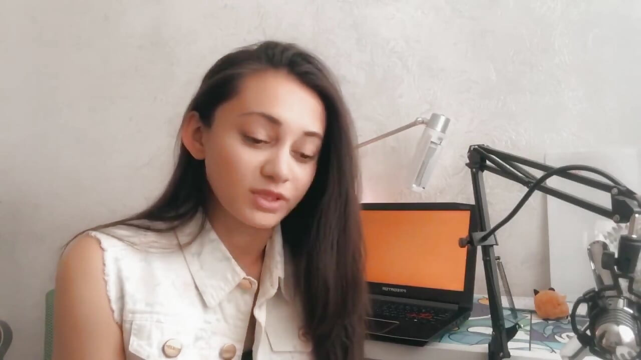 İlk Lezbiyen Öpücüğüm