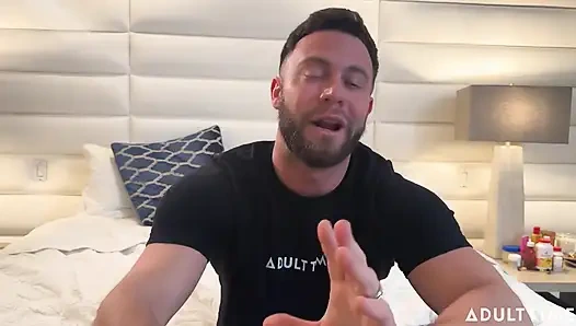 Seth kumarda ölü havuz xxx oynuyor! | yıldızı röportajı | Adult Time