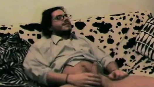 Tombul sarışın ev hanımının cinsel antiği