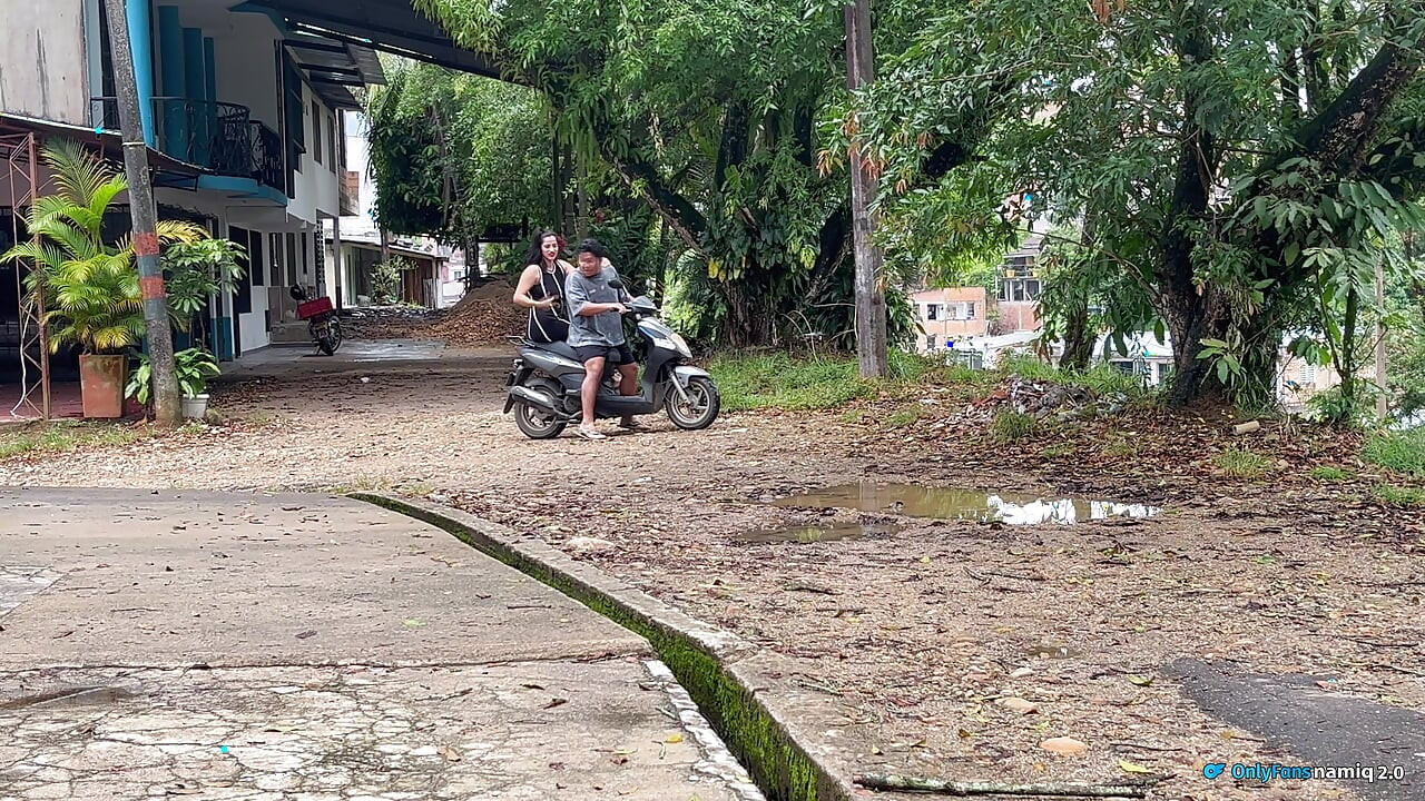 I go to pick her up on the bike to fuck her in front of everyone!