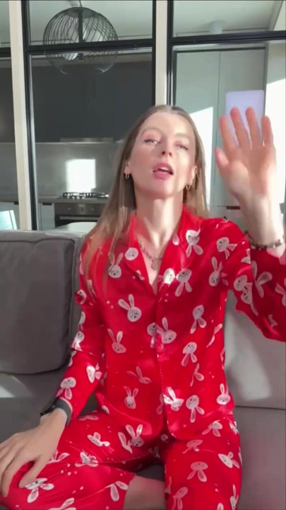 Bu sevimli anın tadını çıkarın! Bio'daki linke abone olmayı unutmayın! 💖