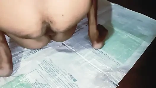 Brother-in-law made a doggy and fucked a sexy sister-in-law. He went to Sula's sister-in-law's room and climbed naked. Tearing her delicate with a desi
