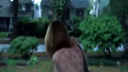 Monica Keena şirin ve seksi