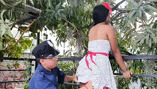 Sahte polis bir latini sikiyor