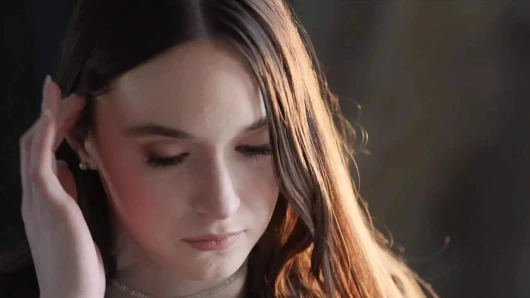 Blacked Hungry Hazel patronunun büyük zenci yarağını istiyor