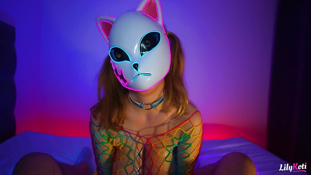 Gerçek çift hentai fanteziyi gerçeğe dönüştürüyor. Lilykoti