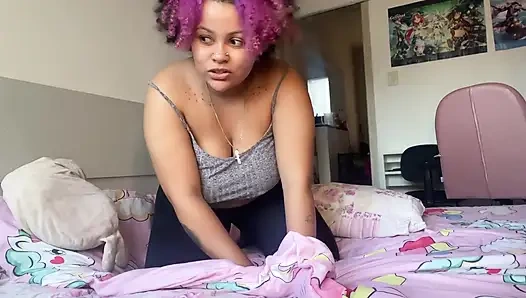 Üvey anne üvey oğlunu uyandırmak için osuruyor ep02