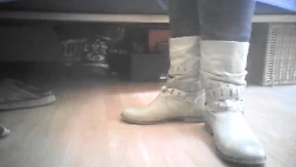 Ayakkabı oyunu botları